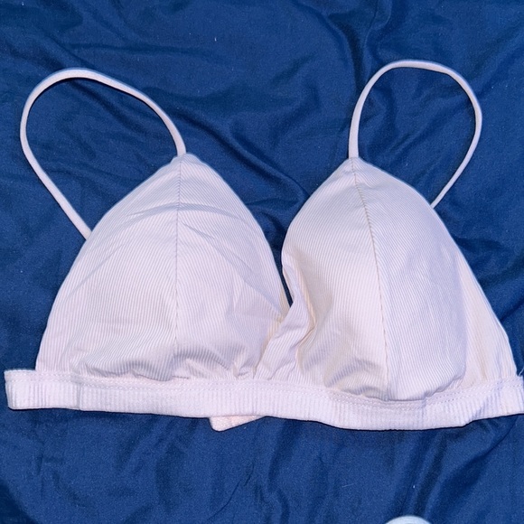 3 pack, Ribbed Triangle Bras - Picture 3 of 4